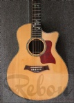 40 size acoustic guitar